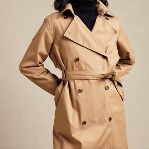 Banana Republic
Giovanna Twill Trench Coat - Size Small